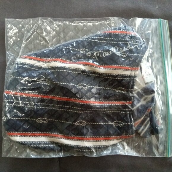 VINTAGE PIERRE CARDIN, SWIM BRIEF, NAVY STRIPES, SIZE "L" (32"-34") (Pre-owned) - Picture 8 of 8